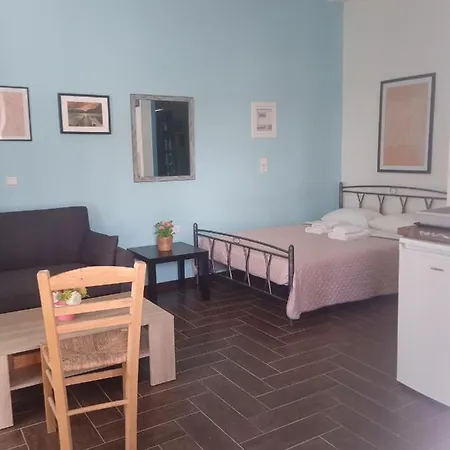 Ag.apostoloi Apartment *